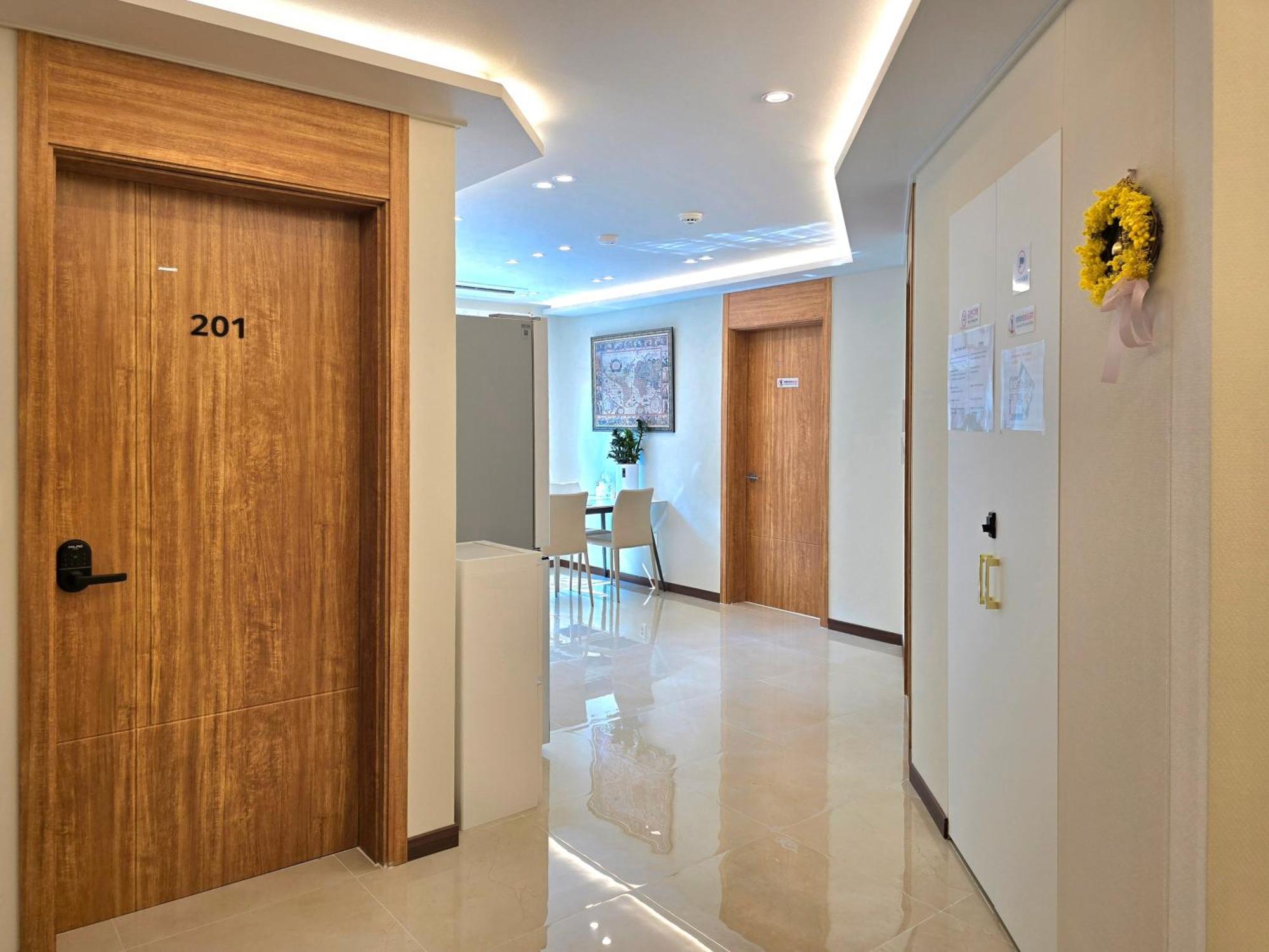 Incheon Airport Guesthouse L エクステリア 写真